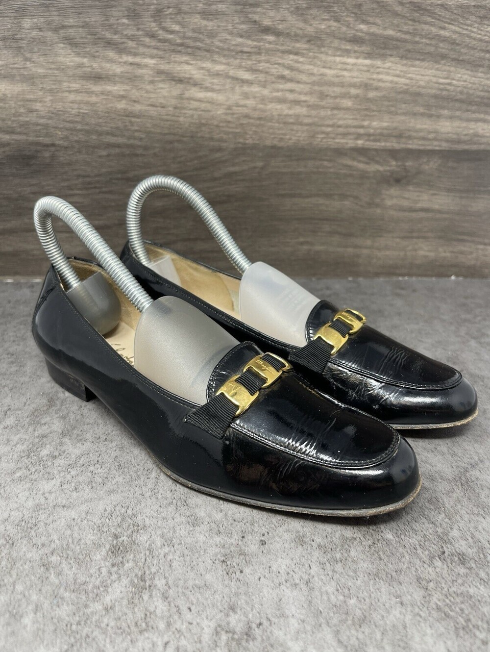 Salvatore Ferragamo Patent Leather Flats Shoes Womens Size 6.5 Black - Picture 4 of 10